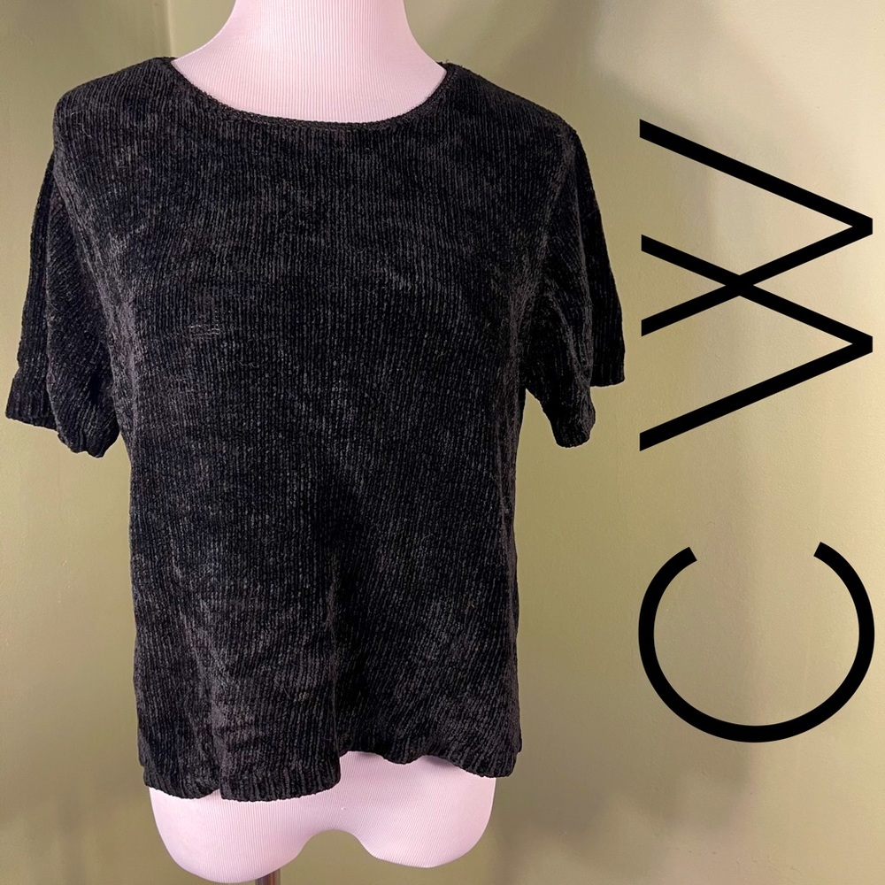 M CW Clothing sweater